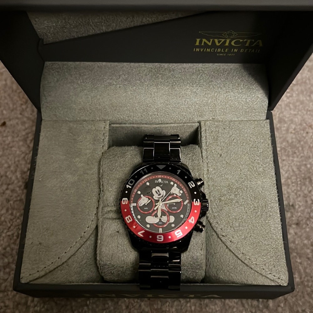 Invicta Mickey Mouse Chronograph Watch.